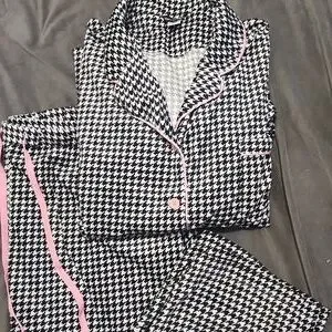 Steve Harvey Intimates Sleepwear Steve Harvey Womens Houndstooth Plush Micro Fleece Pajama Set Poshmark